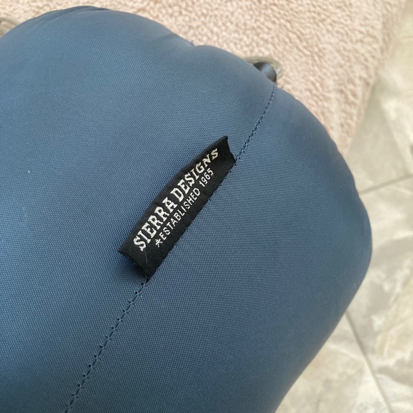 Thermolite Sleeping bag Sierra designs established 1965 - Picture 6 of 16